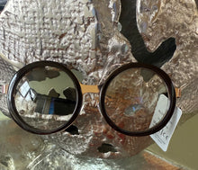 Load image into Gallery viewer, Bee's Bubble
