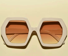 Load image into Gallery viewer, Hawt
