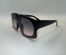 Load image into Gallery viewer, Oversize Glam
