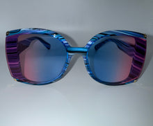 Load image into Gallery viewer, Spicy Kimmy
