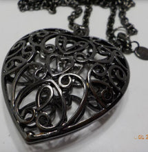 Load image into Gallery viewer, Gun Powder Hearts
