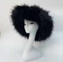 Load image into Gallery viewer, Big Winter
