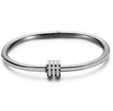 Load image into Gallery viewer, Crystal Style
