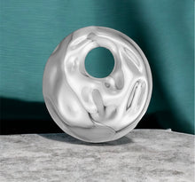 Load image into Gallery viewer, Irregular Hole
