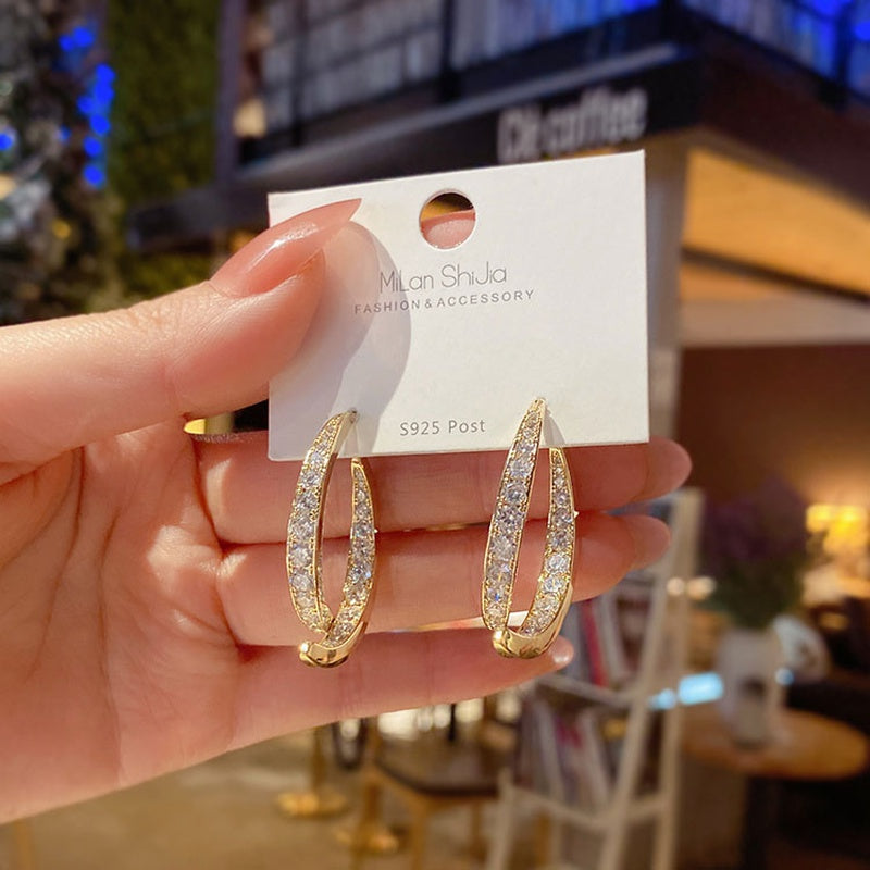 Gold Curved Diamonds