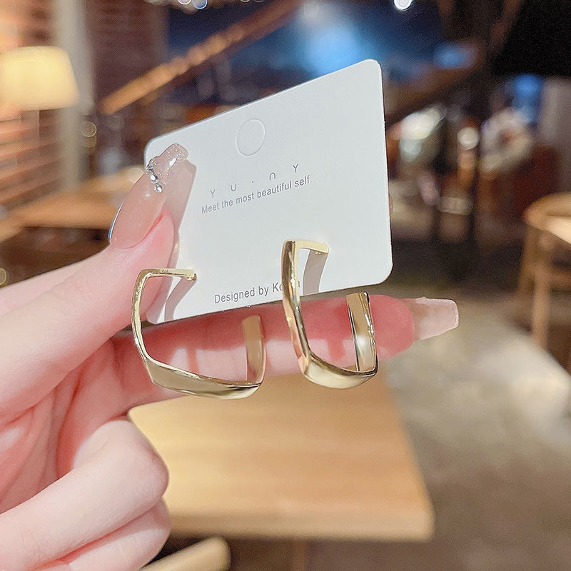 Golden Hoops