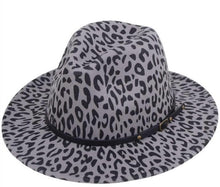 Load image into Gallery viewer, Fedora with leather band
